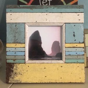 Driftwood Picture Frame | 8 x8 | Blue Yellow